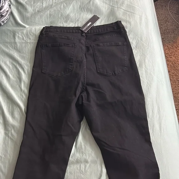 Fashion Nova black jeans - Picture 3 of 4